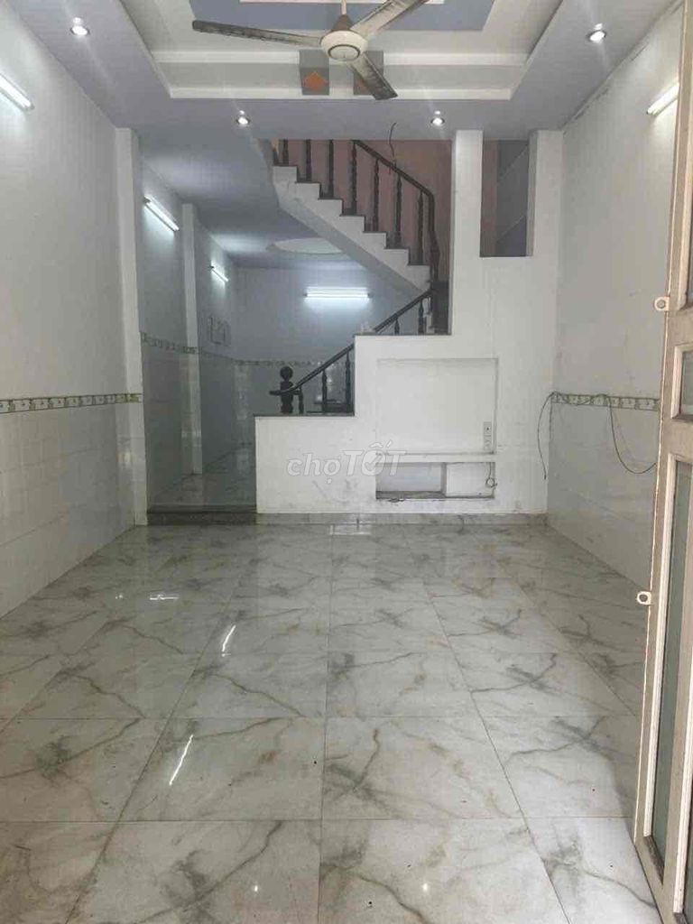 Аренда · 3 комн. · 64 м² · Quận Bình Tân, ул. Đường Lê Đình Cẩn
