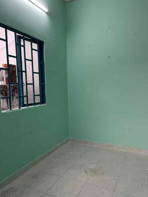 Nhà có sân rộng