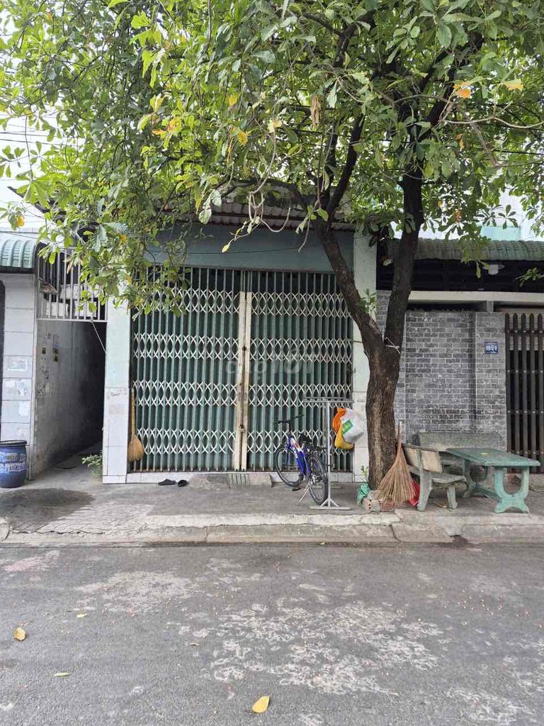 Bán dãy phòng trọ 104,6 m2 (5x21); N20 KDC Minh Tuấn, Bình Hoà, TPHCM;