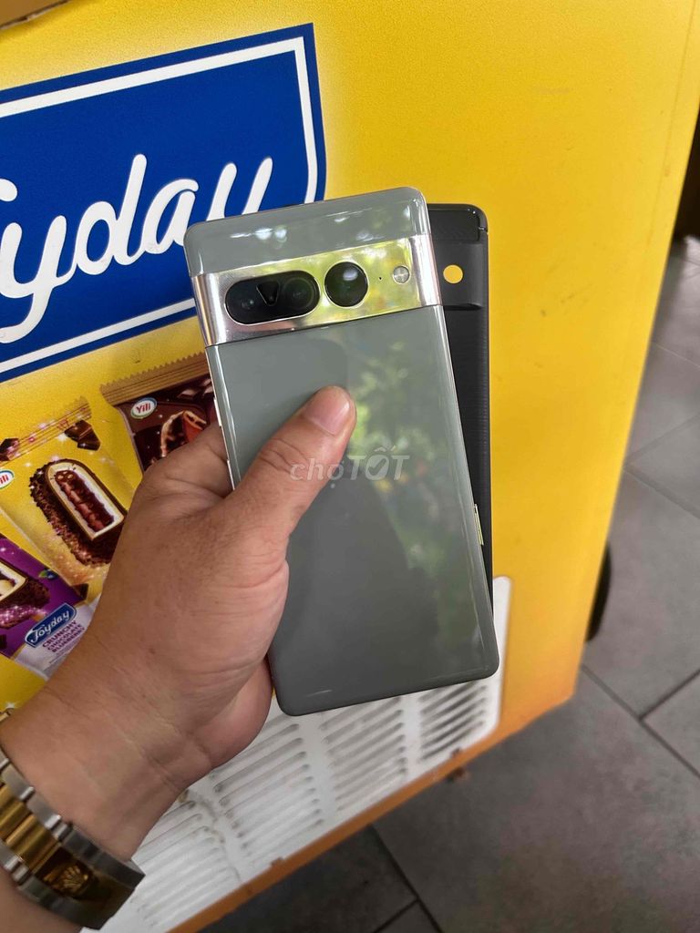 Google Pixel 7 Pro QTXám 98% gl. Mua bán Điện thoại tại Quận Tân Phú Tp Hồ Chí Minh được đăng bởi nguyen son  hình 1
