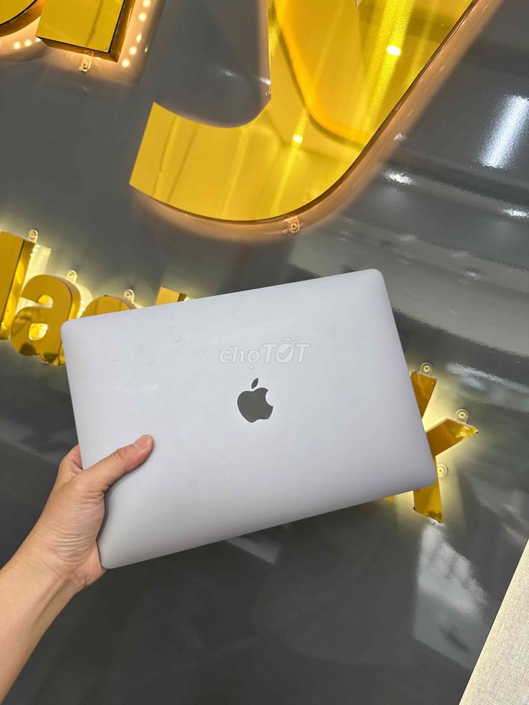 Macbook Air M1 8GB/256GB 13.3 inch Pin 89 99. Mua bán Laptop tại Quận Ninh Kiều Cần Thơ được đăng bởi Quý Mobile Cần thơ hình 1