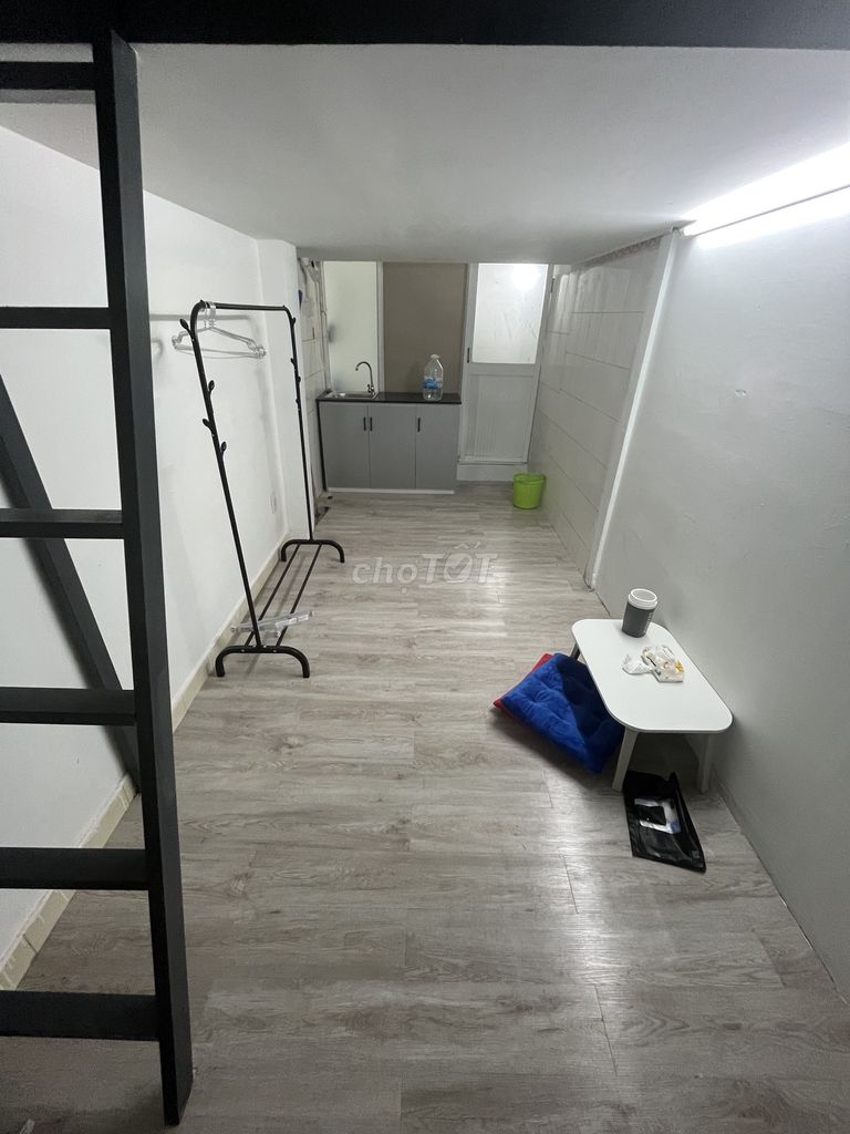 em cần pass lại phòng như hình k nội thất ạ