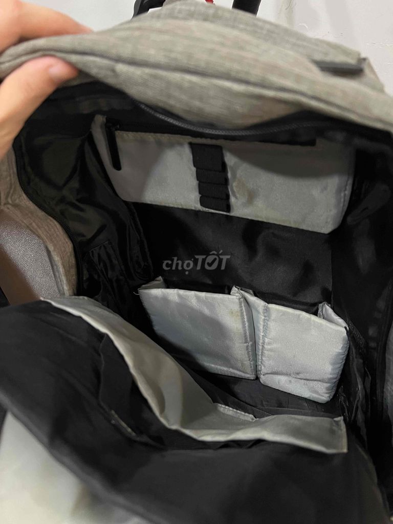 Balo chống trộm, chống nước có dây usb. Mua bán Túi xách tại Quận 4 Tp Hồ Chí Minh được đăng bởi Trần Lili hình 5