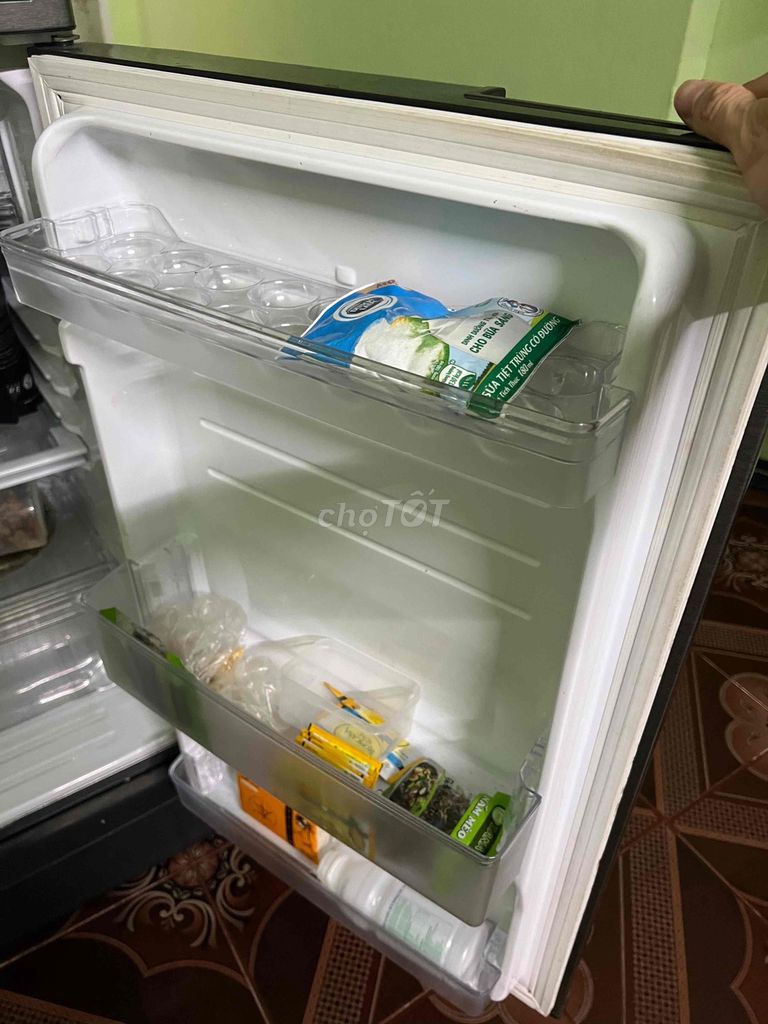 tủ lạnh sharp - mới 98%