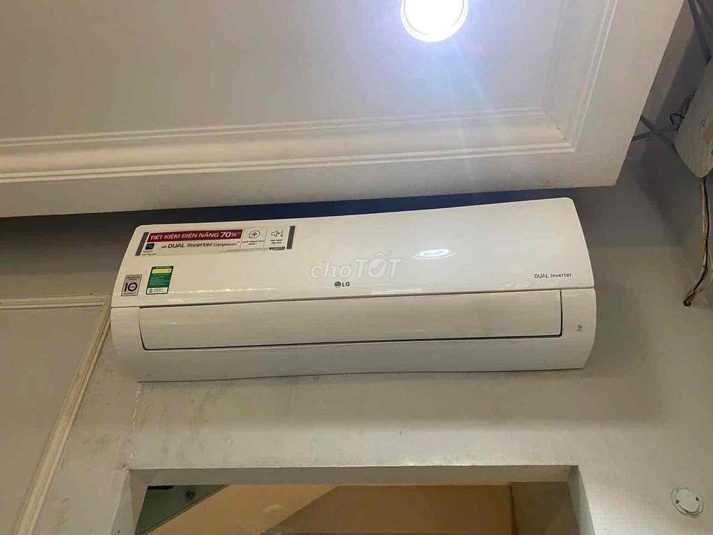 thanh lý điều hoà 2HP inverter máy mới 95%