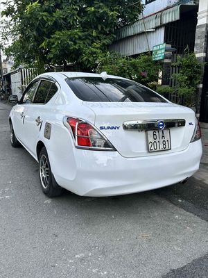 Nissan sunny Xl. Mua bán Ô tô tại Thành phố Thuận An Bình Dương được đăng bởi Bắc Nguyễn