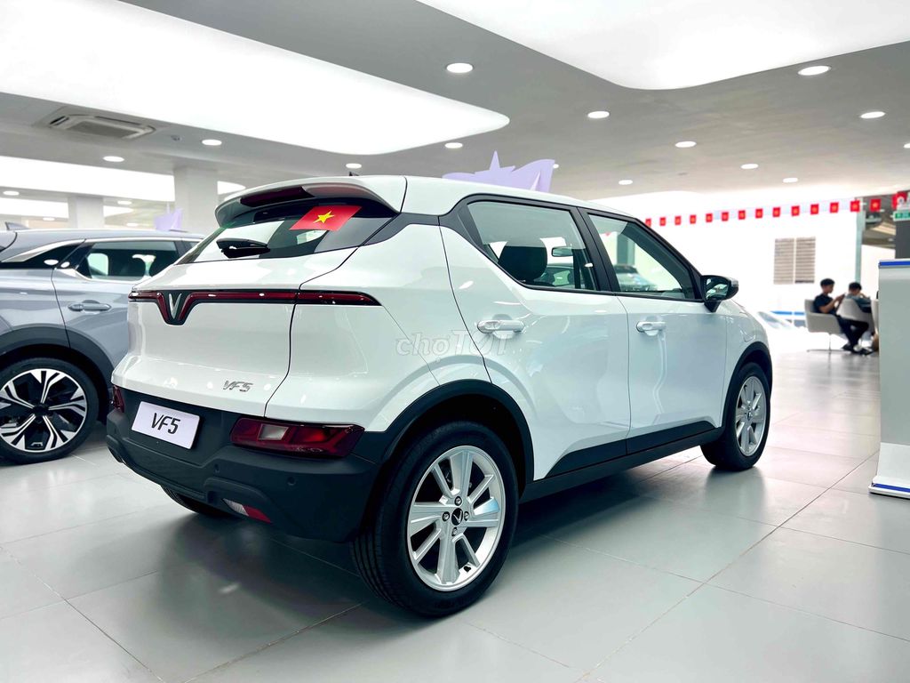 VF5 Ông Hoàng Dịch Vụ - Trả Trước 0đ - TK Chi Phí. Mua bán Ô tô tại Thành phố Thủ Đức Tp Hồ Chí Minh được đăng bởi Triệu Tú  hình 4