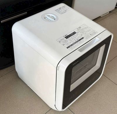 Máy rửa chén Toshiba DWS-22A. Mua bán Dụng cụ nhà bếp tại Quận 7 Tp Hồ Chí Minh được đăng bởi Hoà