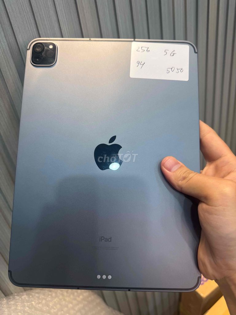 Apple iPad Pro M1 256GB 5G Xám. Mua bán Máy tính bảng tại Quận Hoàng Mai Hà Nội được đăng bởi chu  hình 1