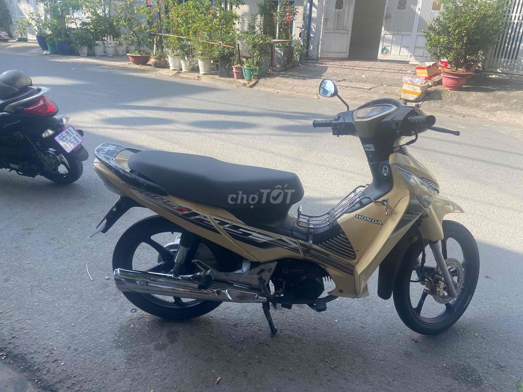 Honda Future Neo 2008 màu Vàng. Mua bán Xe máy tại Quận 7 Tp Hồ Chí Minh được đăng bởi Le tan cang hình 3
