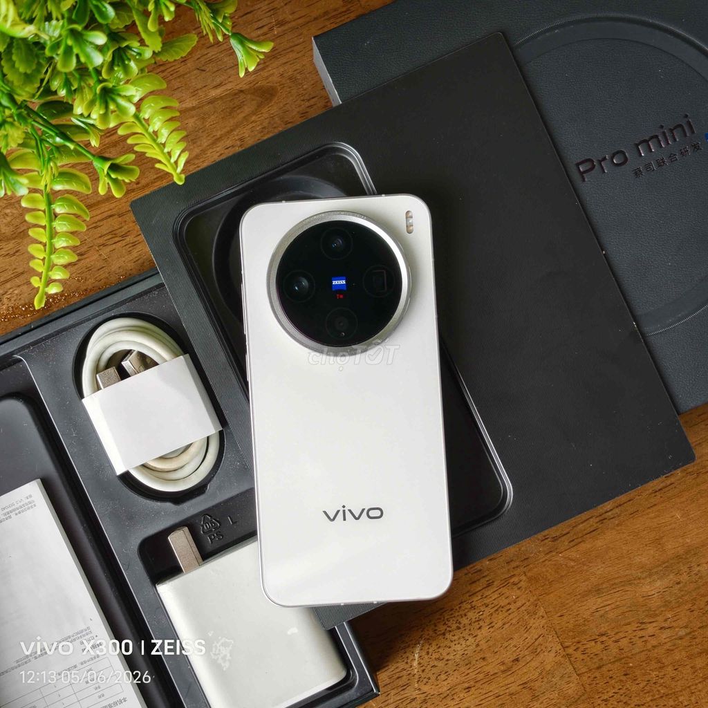 Vivo X200 Pro Mini 16/512Gb Trắng Fullbox. Mua bán Điện thoại tại Quận Bình Thạnh Tp Hồ Chí Minh được đăng bởi Nguyễn Đức Huy hình 1