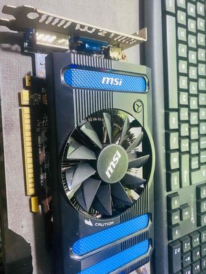 Card đồ hoạ MSI GTX550TI Armor 1gb DDR5 192bit