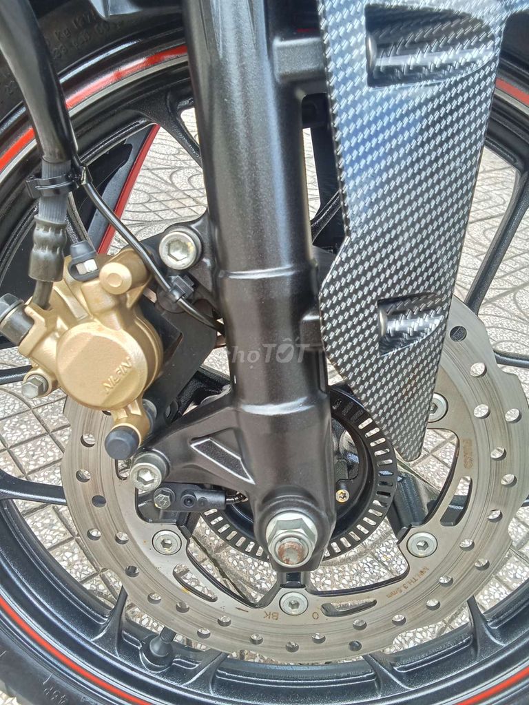 Xe chính chủ cần bán gấp. Mua bán Xe máy tại Huyện Vũng Liêm Vĩnh Long được đăng bởi anh thi hình 5