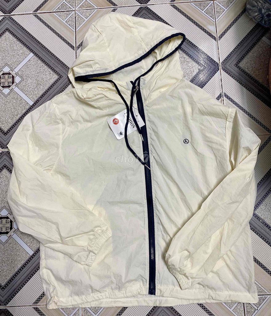 Áo khoác dù giấy thể thao thoáng mát size 55-60kg. Mua bán Đồ thể thao, Dã ngoại tại Quận Gò Vấp Tp Hồ Chí Minh được đăng bởi An  Nhiên hình 1
