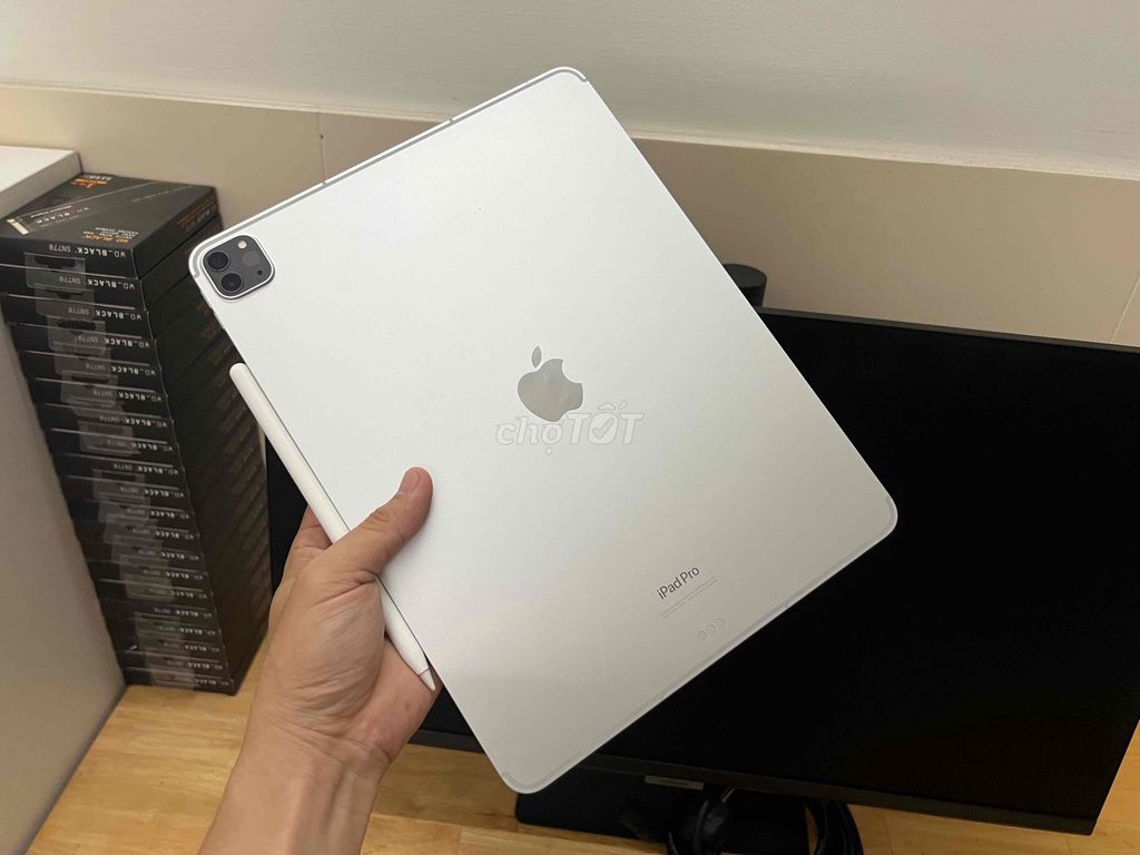 iPad pro m2 gen 6 12.9 inches 256gb 5g cellular