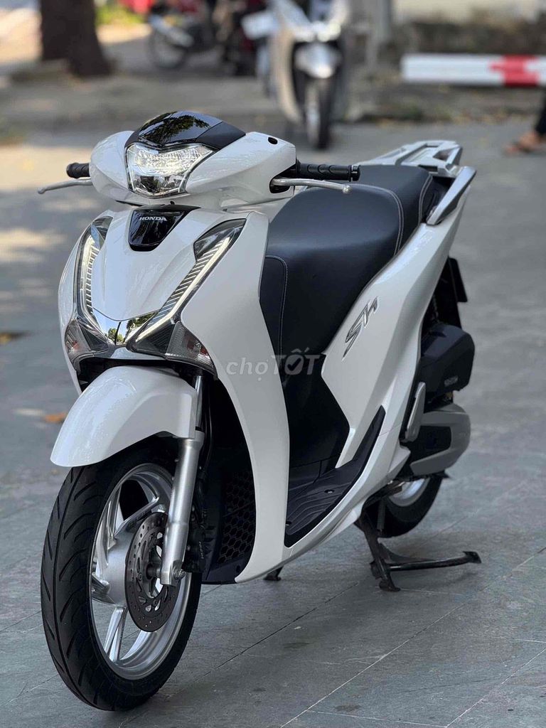 SH 150i 2017 ( HÀNG BỎ MẪU LƯỚT ). Mua bán Xe máy tại Thành phố Thủ Đức Tp Hồ Chí Minh được đăng bởi Vũ Vũ hình 11