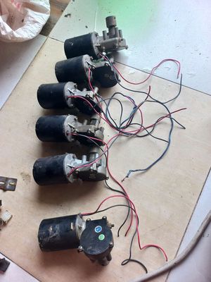 6 cái motor tháo máy giảm tốc.. Mua bán Đồ chuyên dụng, Giống nuôi trồng tại Thành phố Long Xuyên An Giang được đăng bởi XE ĐIỆN LONG XUYÊN