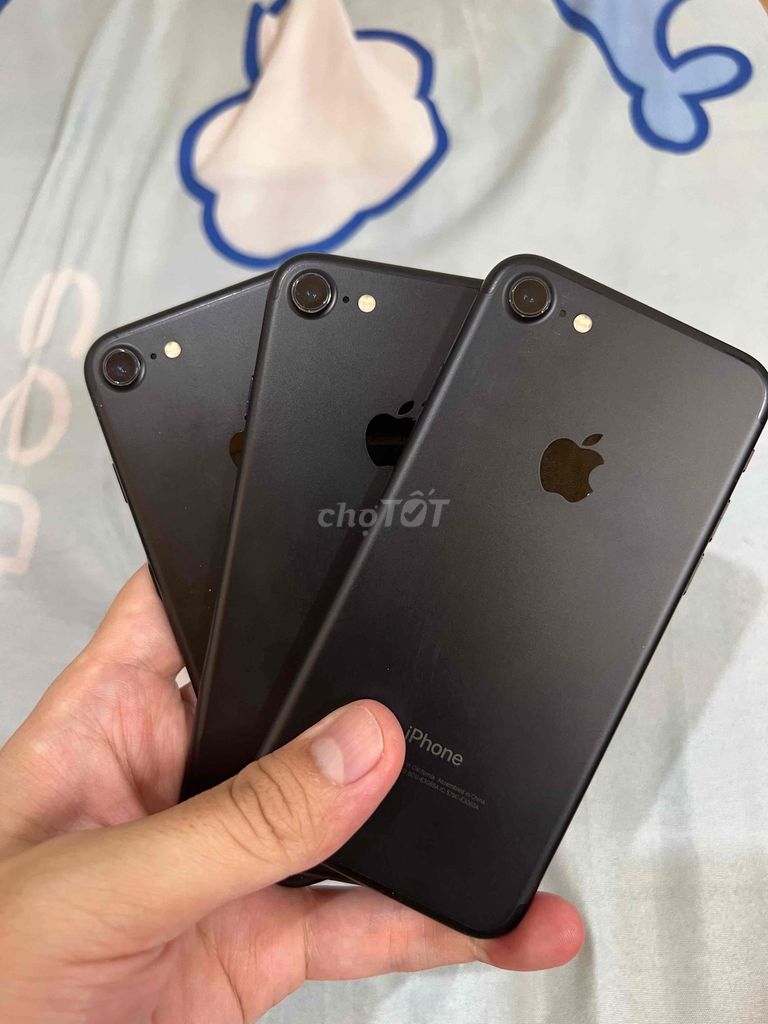 Iphone 7G đẹp main zin màn zin vân tay nhạy. Mua bán Điện thoại tại Quận Nam Từ Liêm Hà Nội được đăng bởi Nguyễn Thanh Tùng hình 1