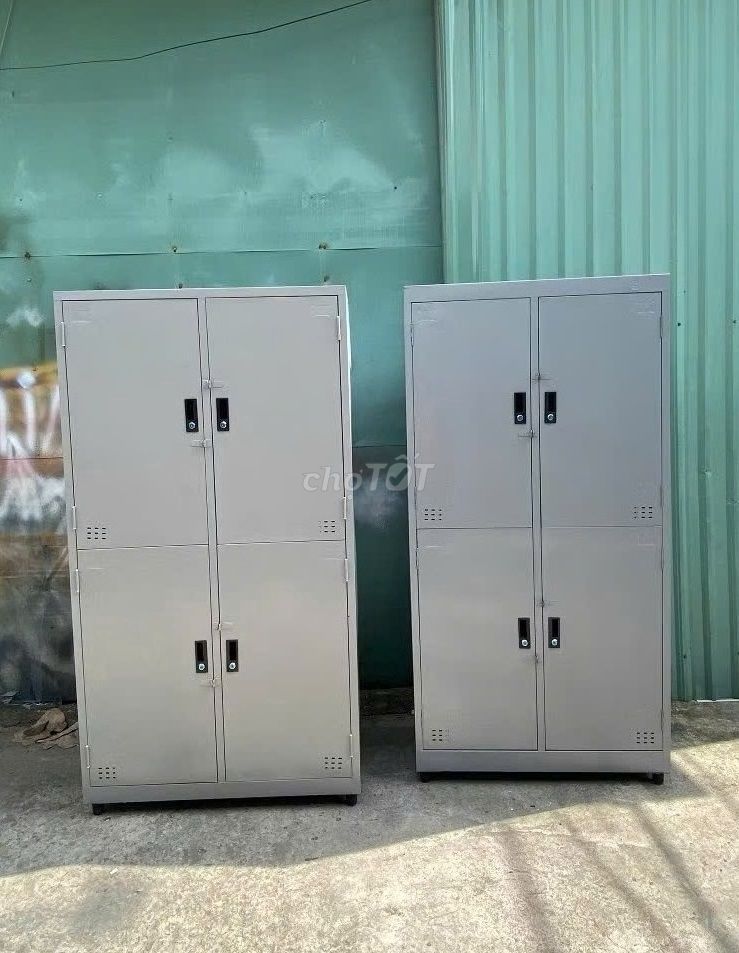 Tủ locKEr 4 ngăn để đồ nhân viên an T00àn có KHoá.