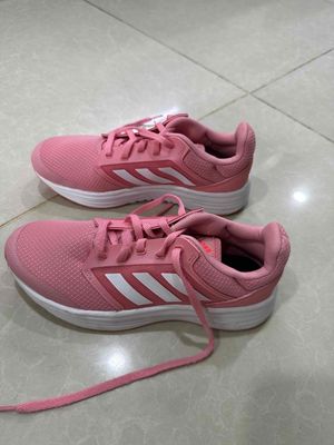 giày Adidas hồng size 37,5