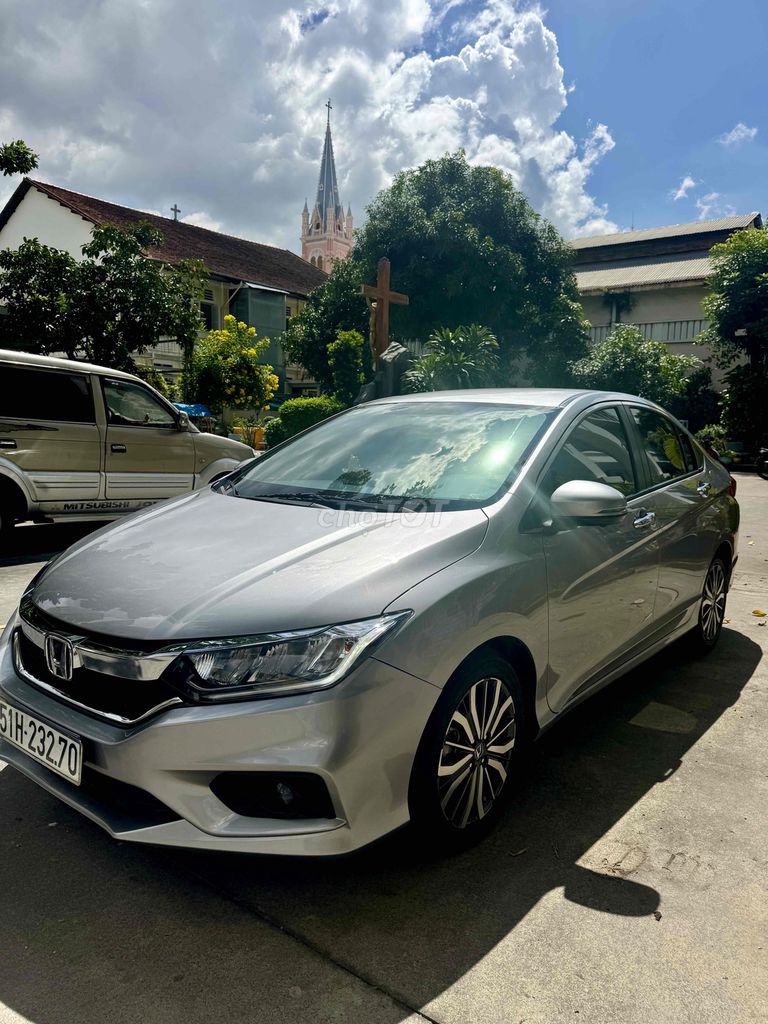 Honda City Top 2019 серебристый автомат