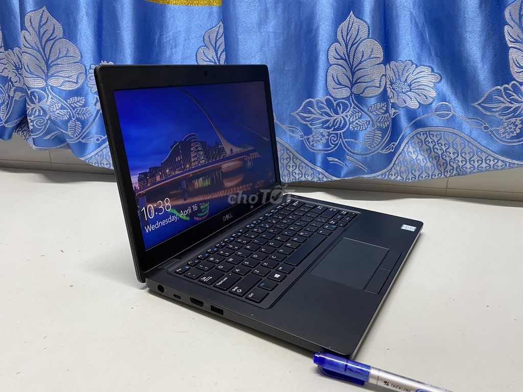Dell Latitude 5290 i5-8350/8G/SSD 256 12.5"HD 2018. Mua bán Laptop tại Quận Ninh Kiều Cần Thơ được đăng bởi Tinh hình 4