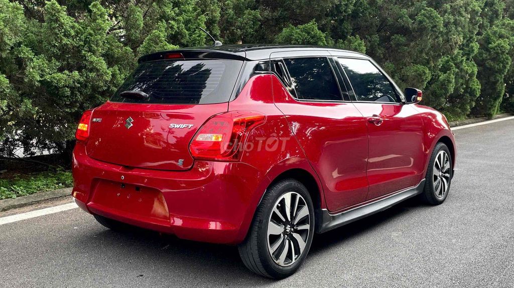 Suzuki Swift GLX 1.2 AT 2019 - odo 57000km. Mua bán Ô tô tại Quận Bắc Từ Liêm Hà Nội được đăng bởi Hoàng Nga hình 5