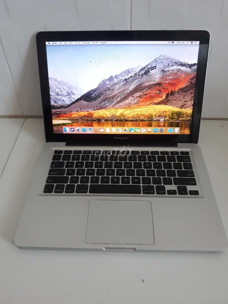 Bán macbook pro 2010, core 2, ram 8g, ssd 256g