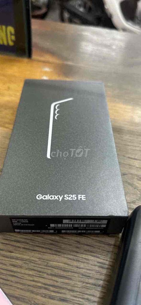 Samsung Galaxy S25 FE Nguyên hộp. Mua bán Điện thoại tại Huyện Hóc Môn Tp Hồ Chí Minh được đăng bởi tam hình 1