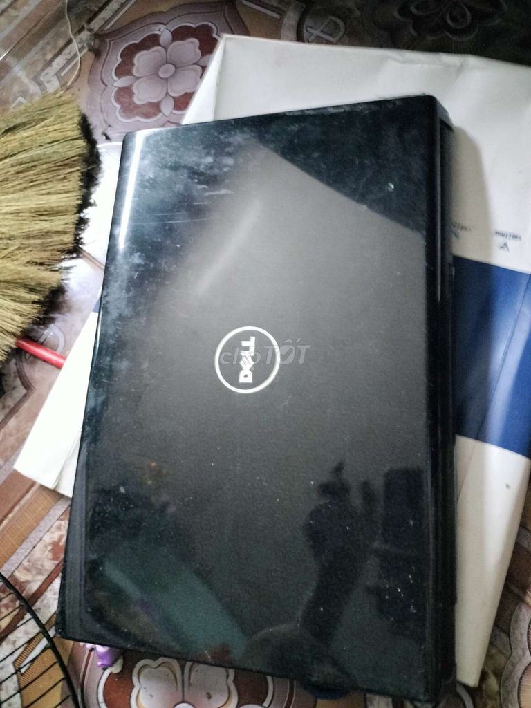 Thanh lý sát  sát máy dell i5 ai cần không. Mua bán Laptop tại Quận Bình Tân Tp Hồ Chí Minh được đăng bởi Đinh Thế Phương hình 1