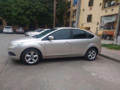 Ford Focus 2011 1.8 AT