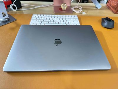 dư máy nên bán Mac Pro 15” 2018
