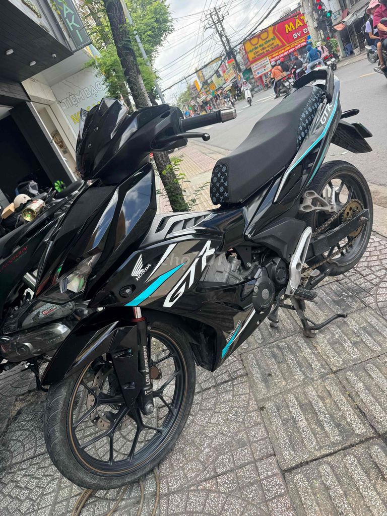 Honda Winner V2 Sport, отличное состояние, заводской двигатель