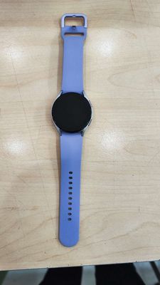 Cần bán samsung watch 5 R900