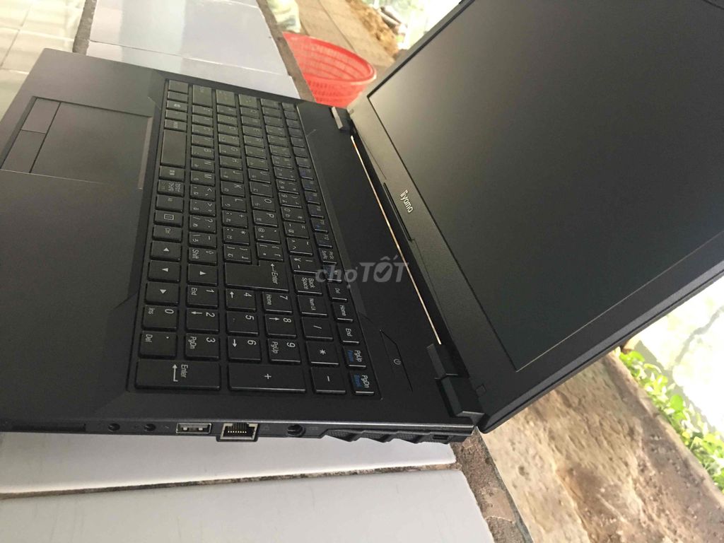 Máy tính xách tay lai PC Iiyama. Mua bán Laptop tại Thành phố Vĩnh Long Vĩnh Long được đăng bởi triet hình 1