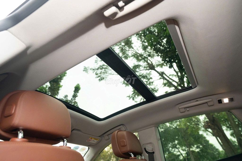 Maserati Levante 2020  - 45000 km. Mua bán Ô tô tại Quận 1 Tp Hồ Chí Minh được đăng bởi FatCar Auto hình 15