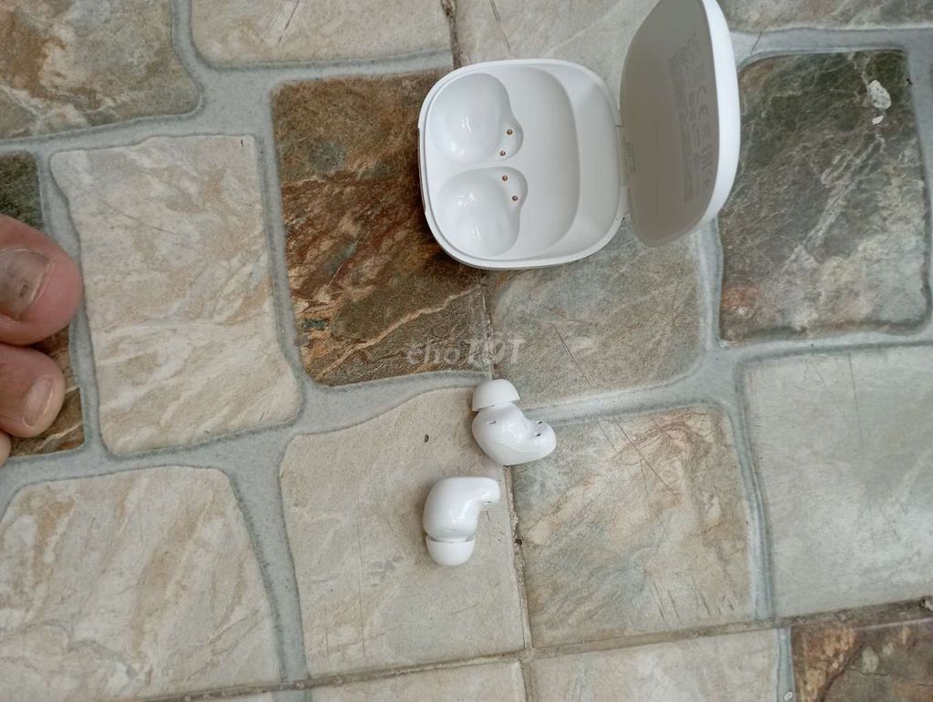 Tai nghe Bluetooth Xiaomi Redmi Buds 6 Play Trắng. Mua bán Tivi, Âm thanh tại Quận Sơn Trà Đà Nẵng được đăng bởi Thu Hồ văn hình 1
