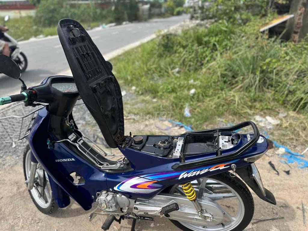 wave alpha 2003. Mua bán Xe máy tại Huyện Bình Chánh Tp Hồ Chí Minh được đăng bởi lê kha hình 6