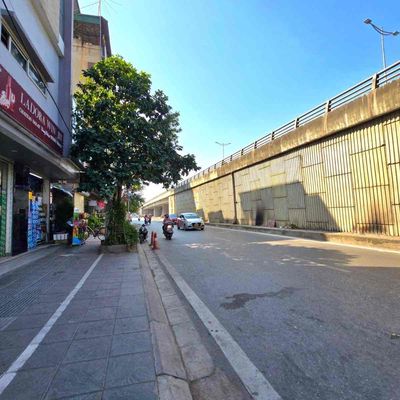 💥💥💥 E ĐÂY ĐÍCH THỊ BƯỞI BÒNG, MỘT NHÀ RA PHỐ DÒNG TIỀN LẠI NGON. BA ĐÌ. Mua bán nhà ở tại Quận Ba Đình Hà Nội được đăng bởi Hà Vũ
