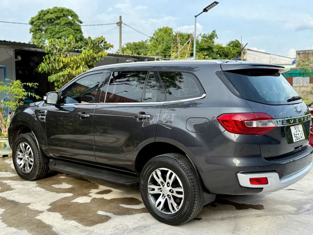 2019 - 72000 km. Mua bán Ô tô tại Quận Bình Thạnh Tp Hồ Chí Minh được đăng bởi Ms Lê hình 3