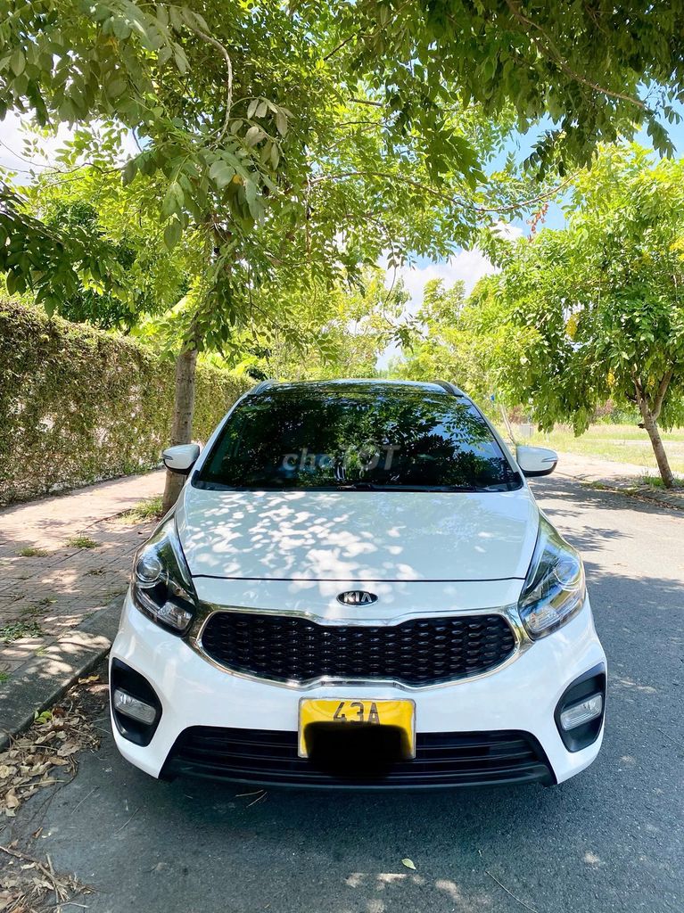 Cần bán xe Kia Rondo 2016  - MT - Trắng. Mua bán Ô tô tại Quận Cẩm Lệ Đà Nẵng được đăng bởi Tiến hình 2