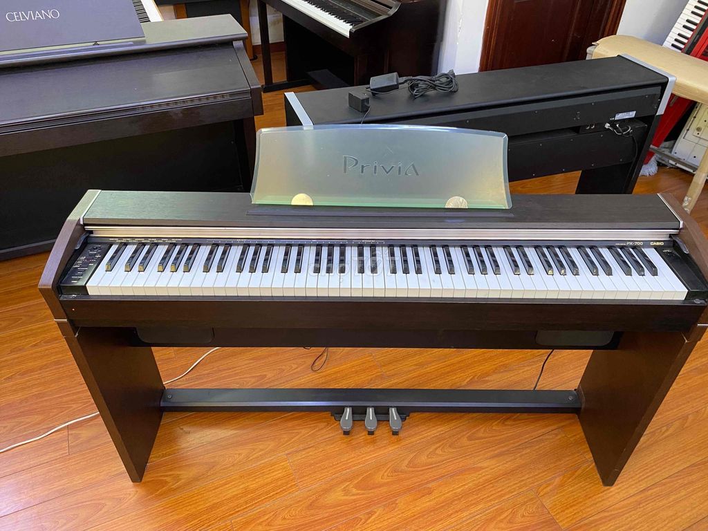 piano px700 zin bh 12 tháng 7tr5