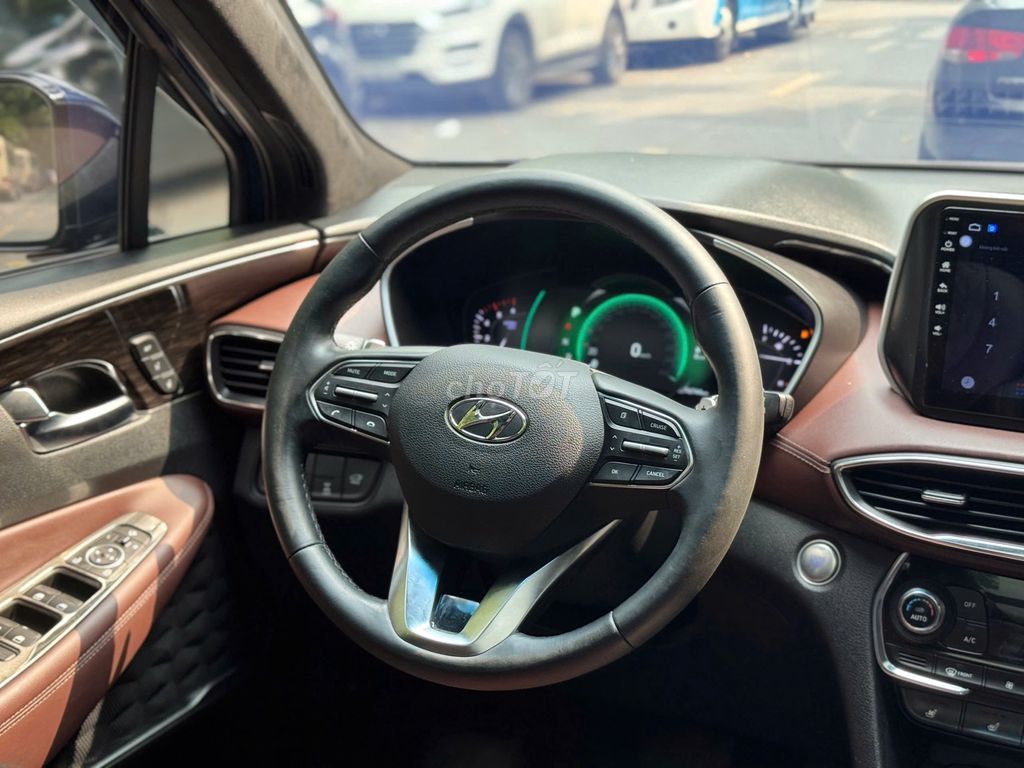 Hyundai Santa Fe 2.2 Premium 2020. Mua bán Ô tô tại Quận Thanh Xuân Hà Nội được đăng bởi Nguyễn Tuấn Hoàng hình 10