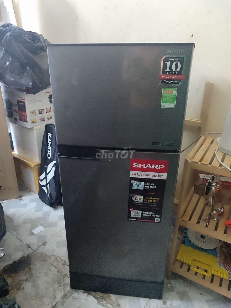 Cần bán tủ lạnh sharp inverter 165l tiết kiệm điện