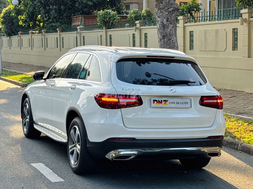 Mercedes GLC200 Модель 2020 Год выпуска 2019