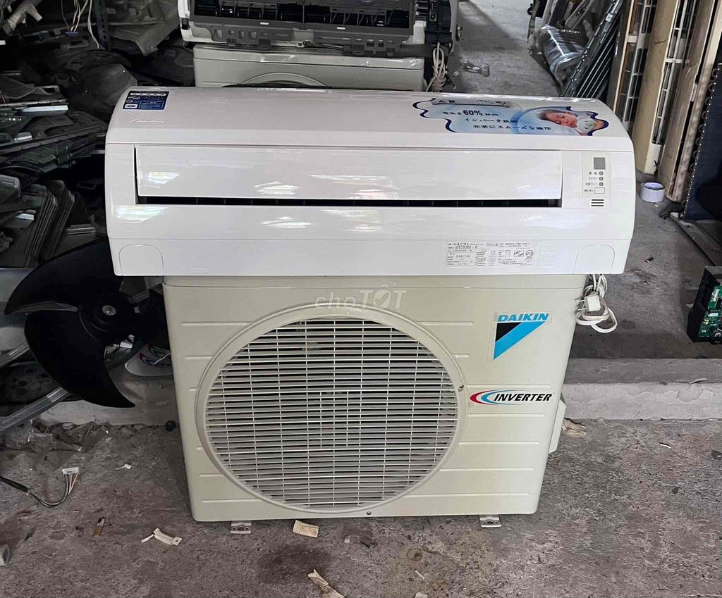 ĐIỀU HOÀ DAIKIN INVERTER 1HP-2022 SẴN GIAOLAPtwj