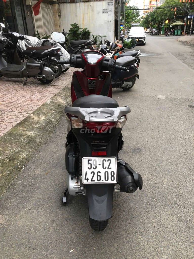 Sh 150 2014 9 Chủ Xe Đẹp. Mua bán Xe máy tại Quận 7 Tp Hồ Chí Minh được đăng bởi Kiều Phong hình 1