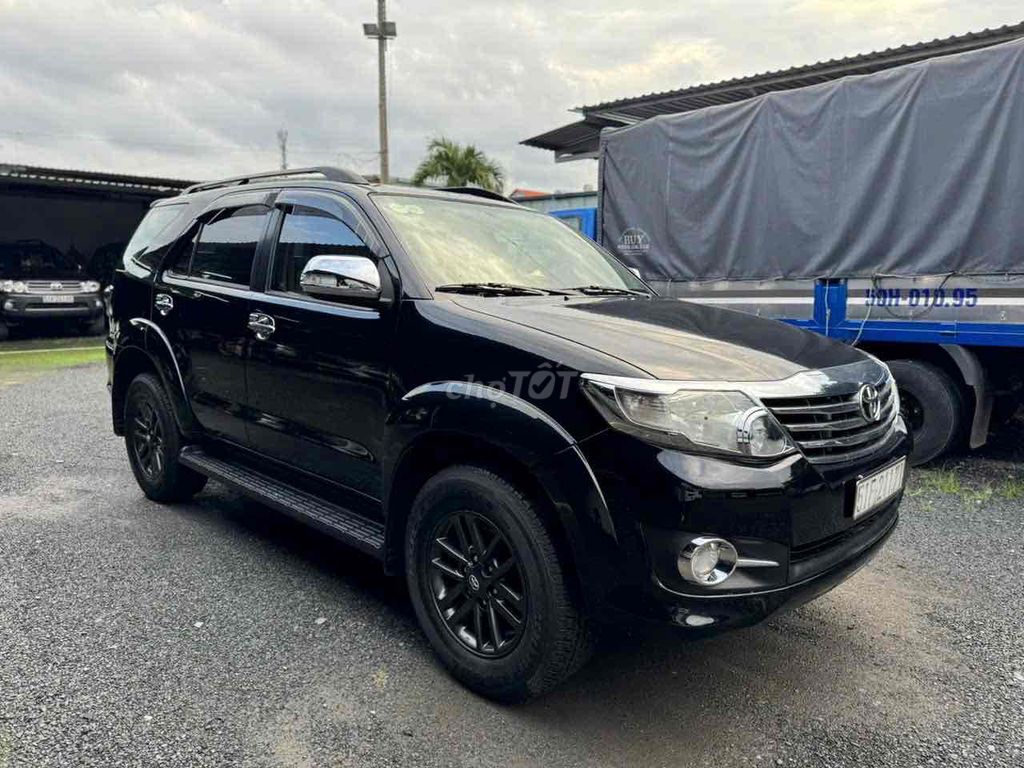 Toyota Fortuner 2015 2.7V 4x2 - 118000 km. Mua bán Ô tô tại Quận Bình Tân Tp Hồ Chí Minh được đăng bởi Nhanhoa hình 3