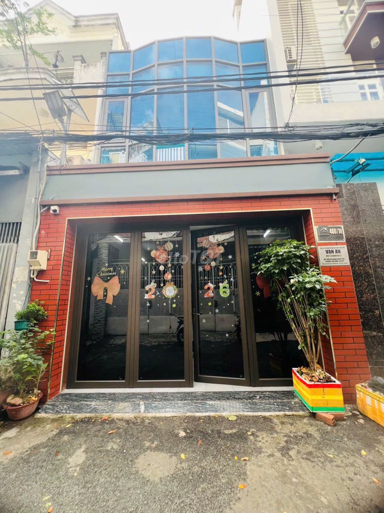 Nhà HXH Cộng Hoà (5x15m) - Giá 12.5 tỷ - Ngay ETown Cộng Hoà