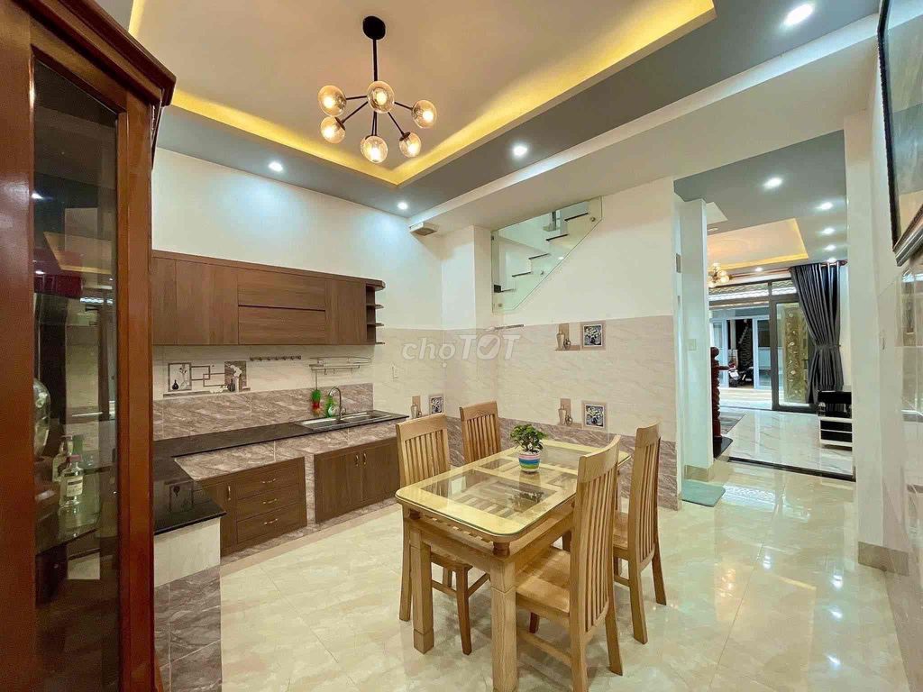 Cần tiền bán nhà ở bến cát 100m2 giá 1tỷ2 hiện đang cho thuê 8tr/tháng